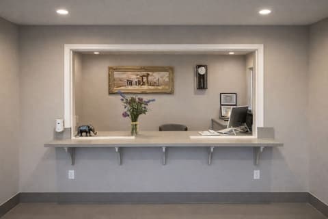 Super 8 by Wyndham Bakersfield CA Near Airport