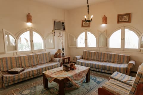 siwa safari paradise hotel