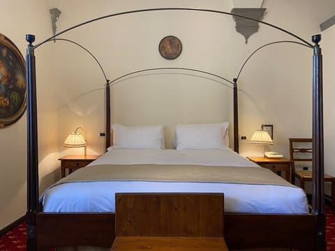 Quattro Gigli Palace