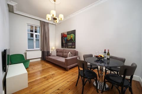 Meroddi Galata Flats, Living area