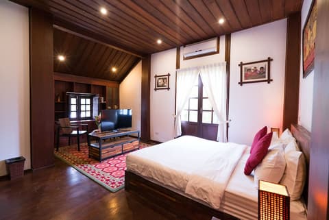Sanctuary Hotel