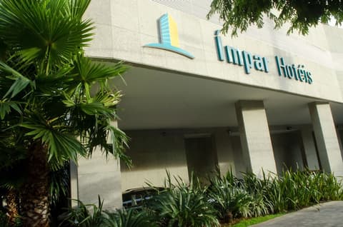 Ímpar Suítes Expominas, Exterior detail