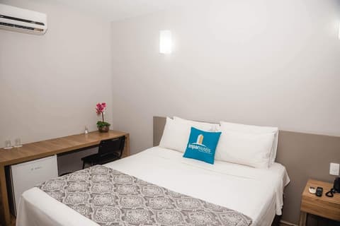 Ímpar Suítes Expominas, Room