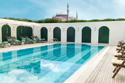 Sura Hagia Sophia Hotel, Outdoor pool