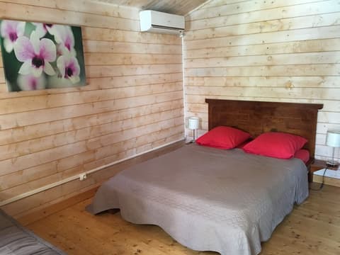 La Rose du Sud, Room