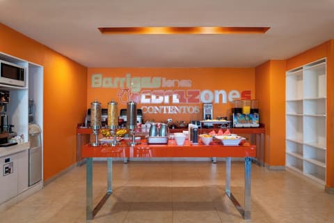 One Puerto Vallarta Aeropuerto