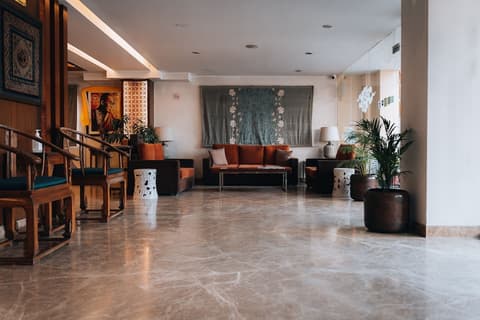 Hotel Shambala