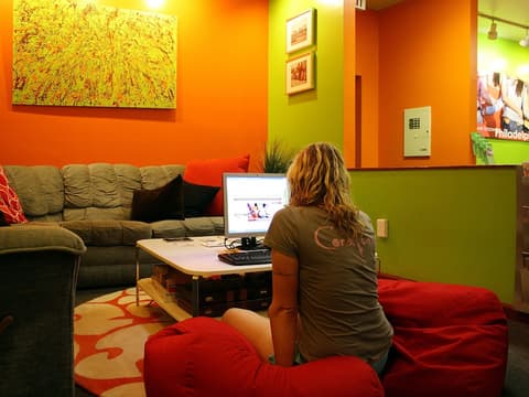 Apple Hostels