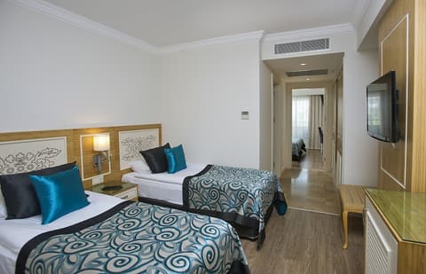 Crystal Waterworld Aqua Collection