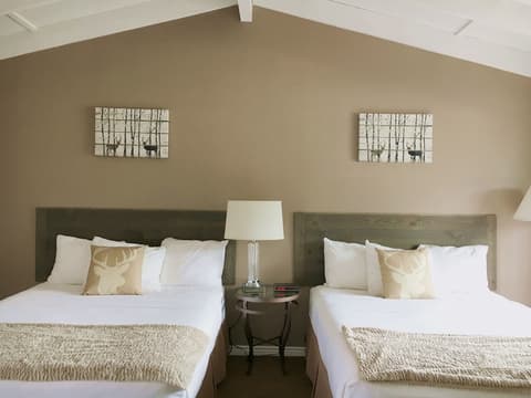 Alpine Trail Ridge Inn, Room