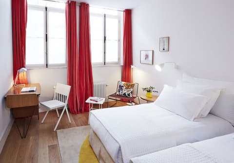 Hotel des Galeries, Room