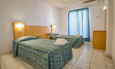 Green Bungalows Hotel Apartments