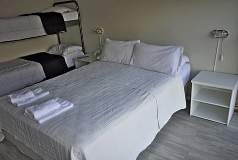 Hostal Rayentray, Room