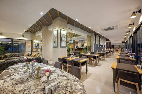 Sealife Lounge Hotel - Adult Only