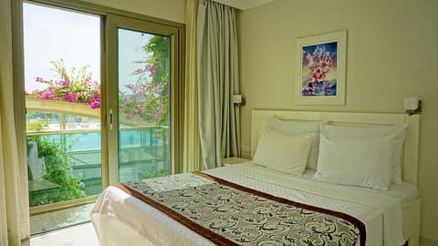 Royal Palm Residence