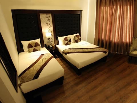 City Bay Palace Hotel