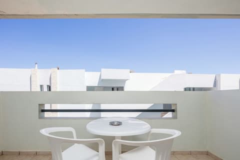 Koni Village Hotel, Room