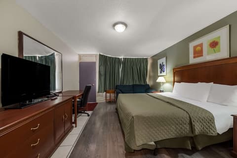 Knights Inn Burlington, ON, Room