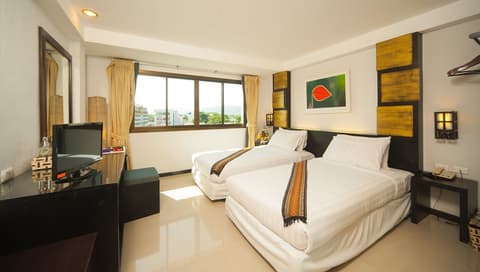 Crystal Inn Phuket