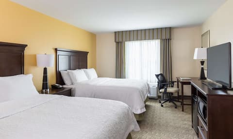 Hampton Inn & Suites Philadelphia Montgomeryville, Room