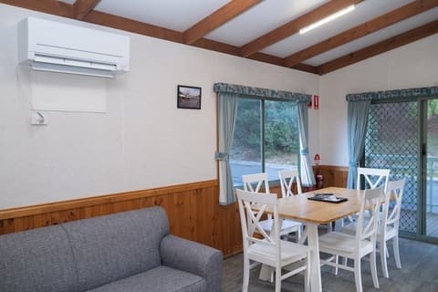 Breeze Holiday Parks - Halls Gap
