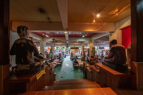 Wild Orchid Villa Bangkok