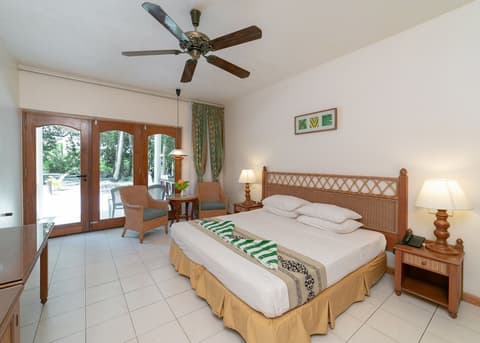 Fihalhohi Island Resort