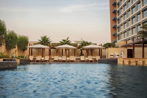 The Westin City Centre Bahrain, Pool