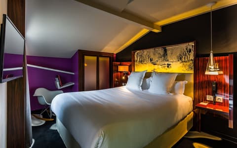 Hôtel de Brienne, Room