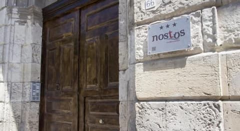 Nostos rooms & Apartments