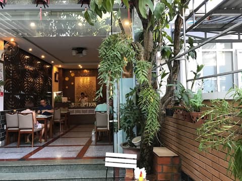 Ruby Hotel