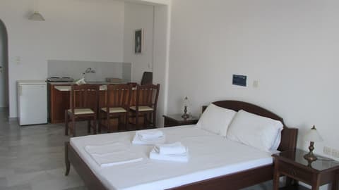 Arkas Inn, Room