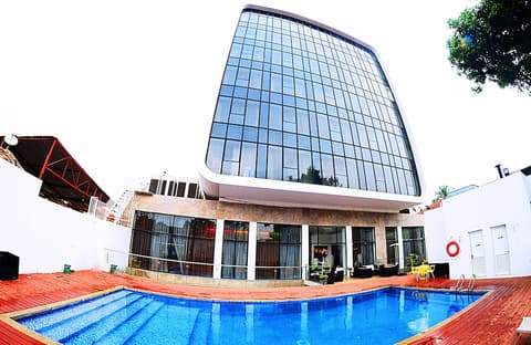 Hotel Ekuikui I, Pool