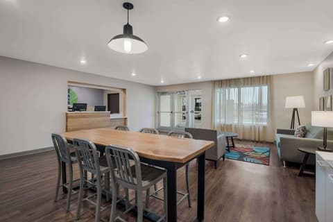 WoodSpring Suites Bellflower - Los Angeles
