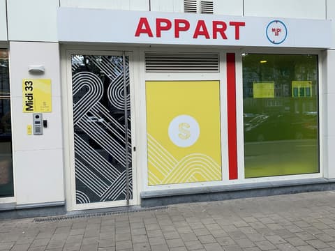 Résidence Midi 33 - Bruxelles Midi, Front of property