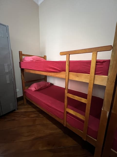 Grande Familia Hostel