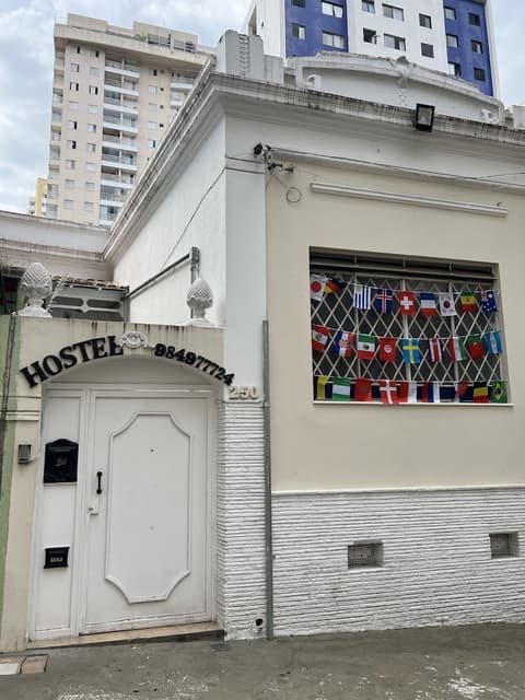 Grande Familia Hostel