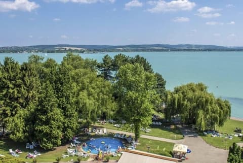Club Tihany Resort