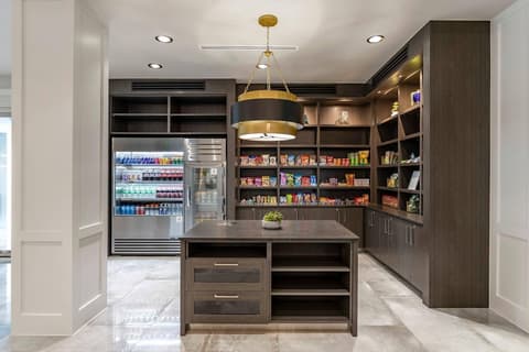 Cambria Hotel Austin Uptown Near The Domain