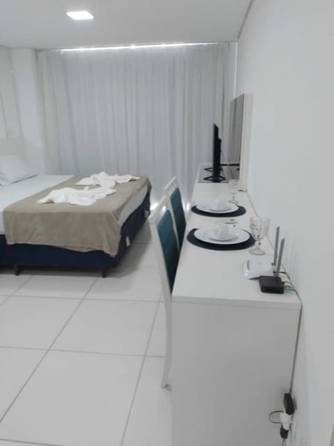 Loft com saida para piscina by Laguna Beach