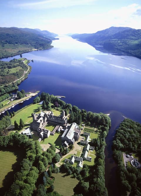 Loch Ness Gate House, Boating
