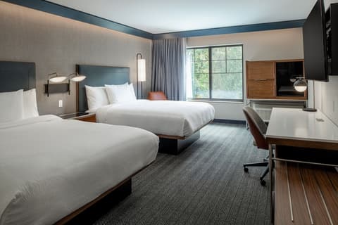 Courtyard By Marriott Olympia