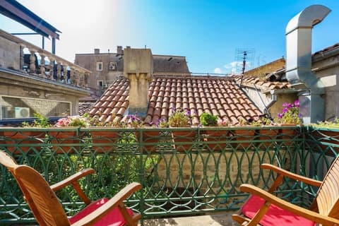 Apartments Wine House Old Town