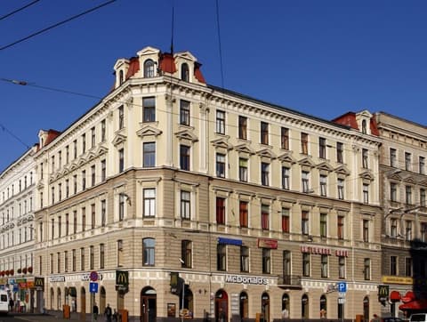 Cinnamon Sally Backpackers Hostel