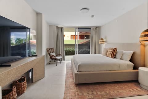 O Condominium Beachfront Residences