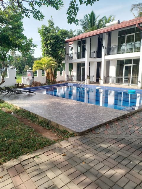 Sanri villa Katunayaka