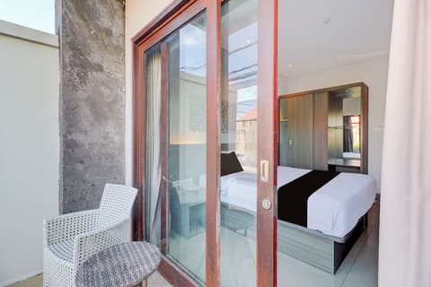 Palette Signature Hotel