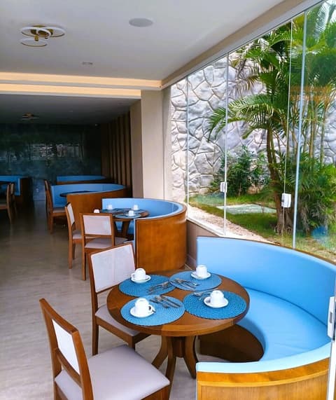Aqualand Park & Resort Oficial, Restaurant