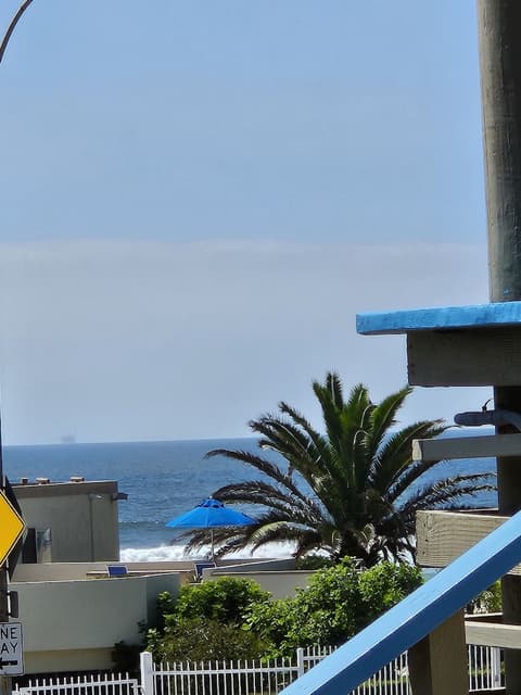 Huntington Surf Inn