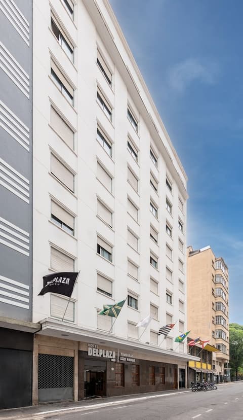 DELPLAZA Timbiras São Paulo, Front of property